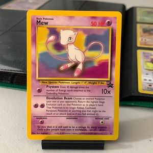 Pokémon Mew Promo Card 8 Black Star 1999 2000